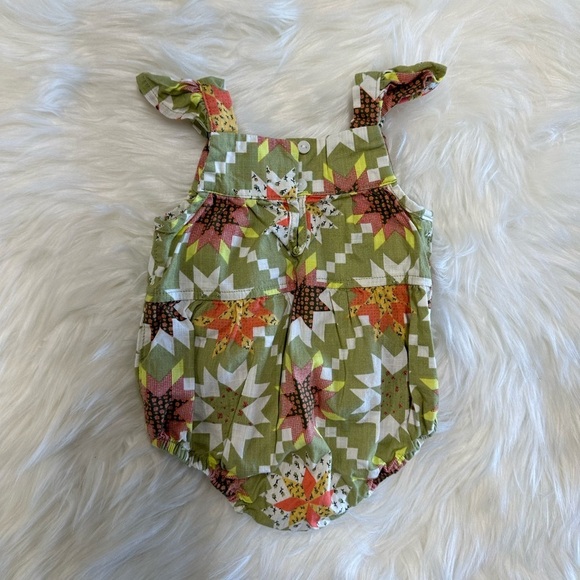 Baby Cat & Jack Newborn Romper - Picture 4 of 7